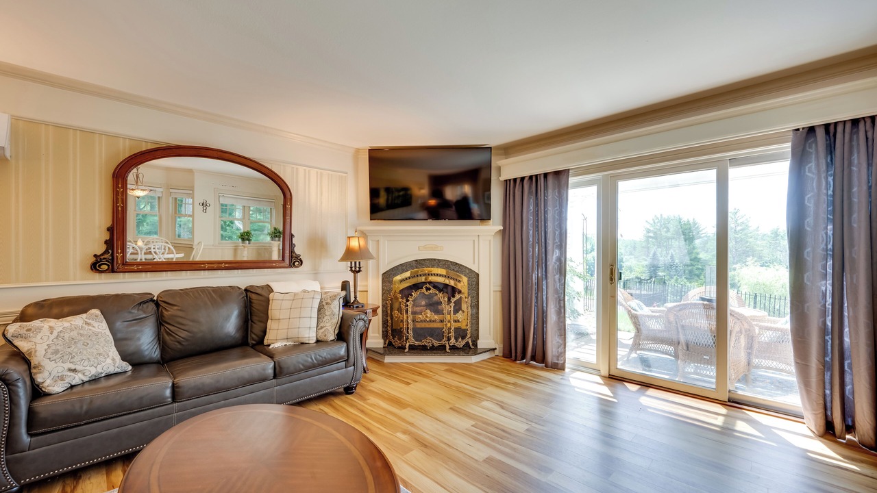 Photo of Livingroom in Jackson