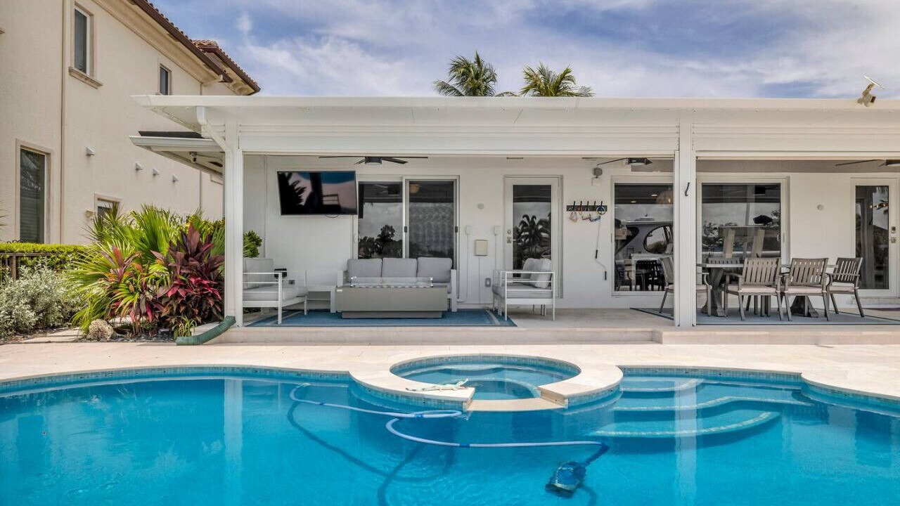 Photo of Outdoor in Pompano Beach
