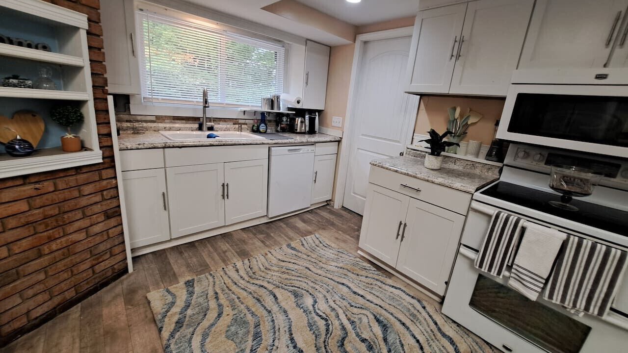 Photo of Kitchen in Oakwood Village