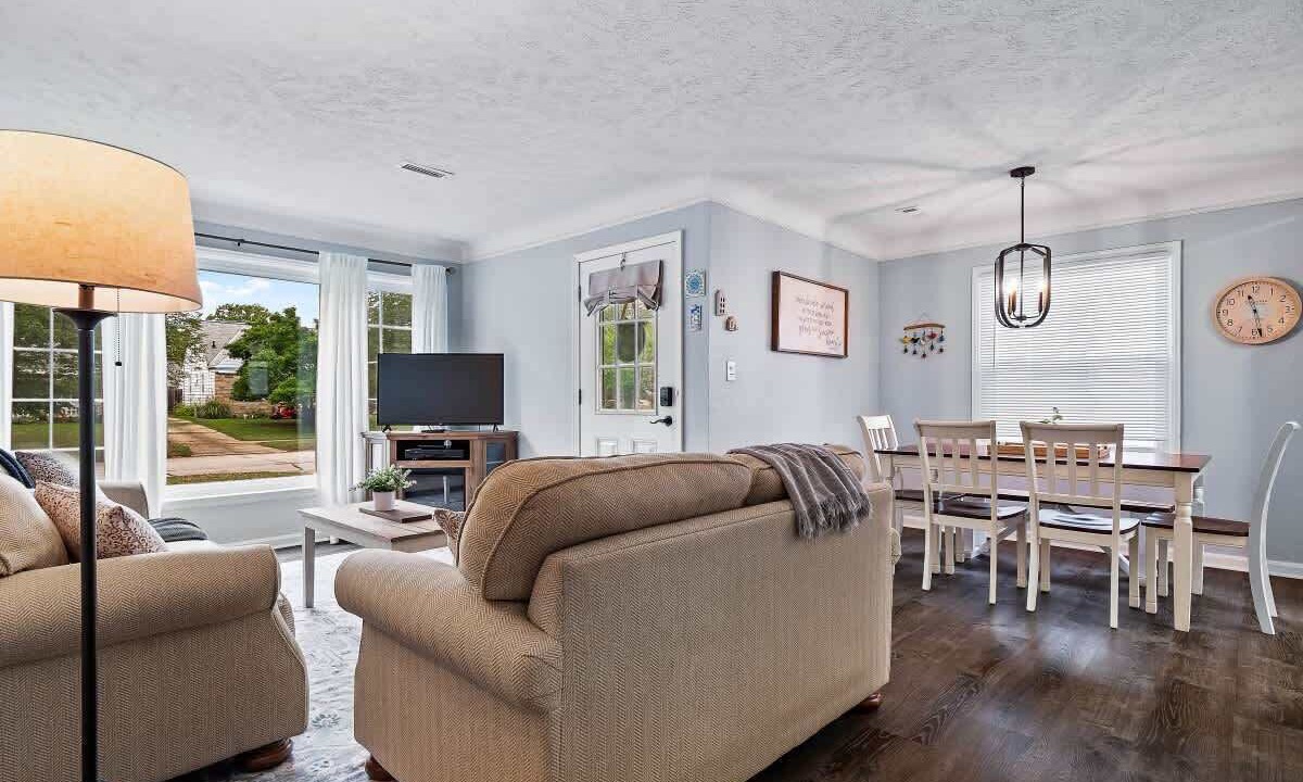 Photo of Bedroom in Parma Heights