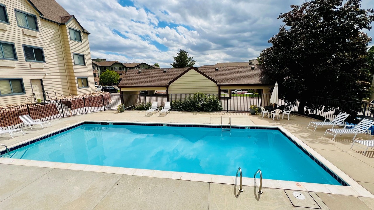 Photo of Outdoor in Englewood