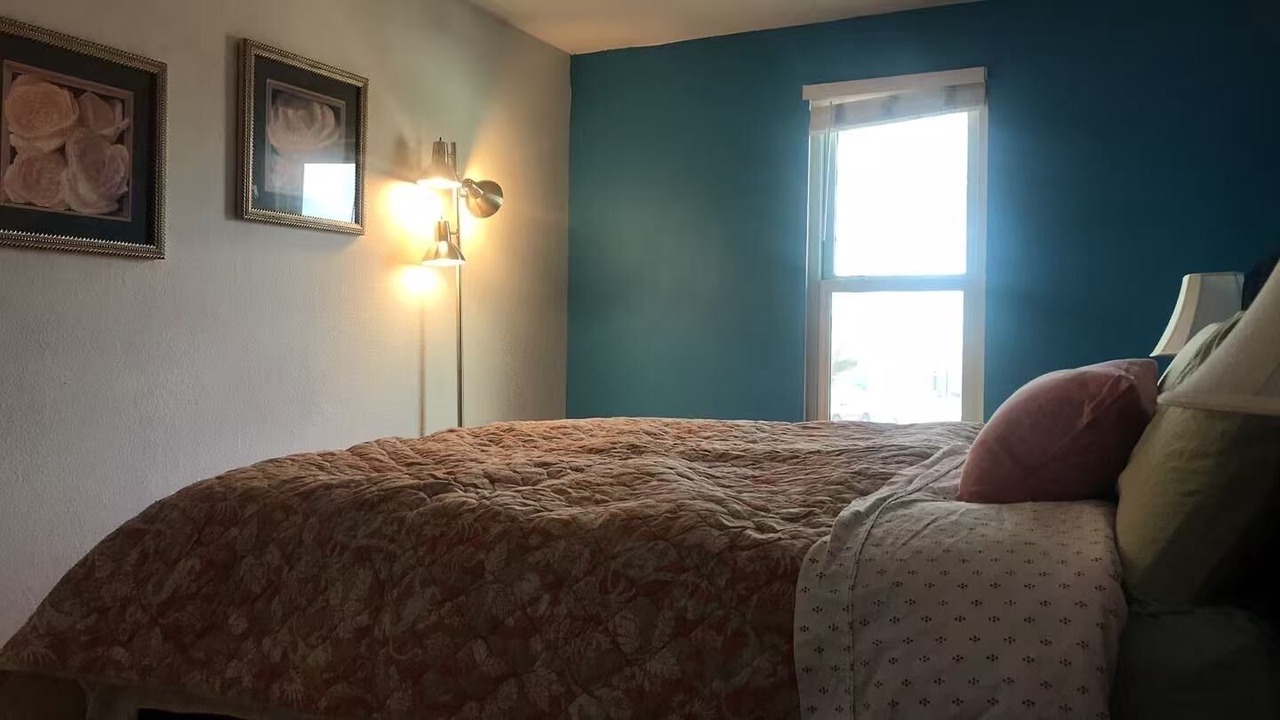 Photo of Bedroom in Aurora