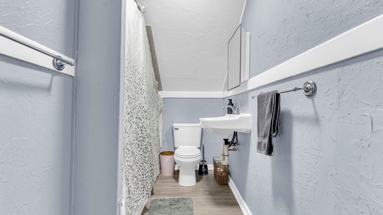 Photo of Bathroom in Little Italy