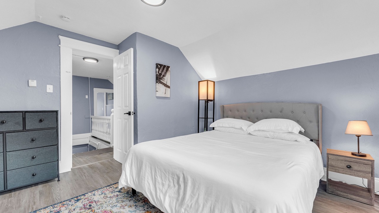 Photo of Bedroom in Little Italy