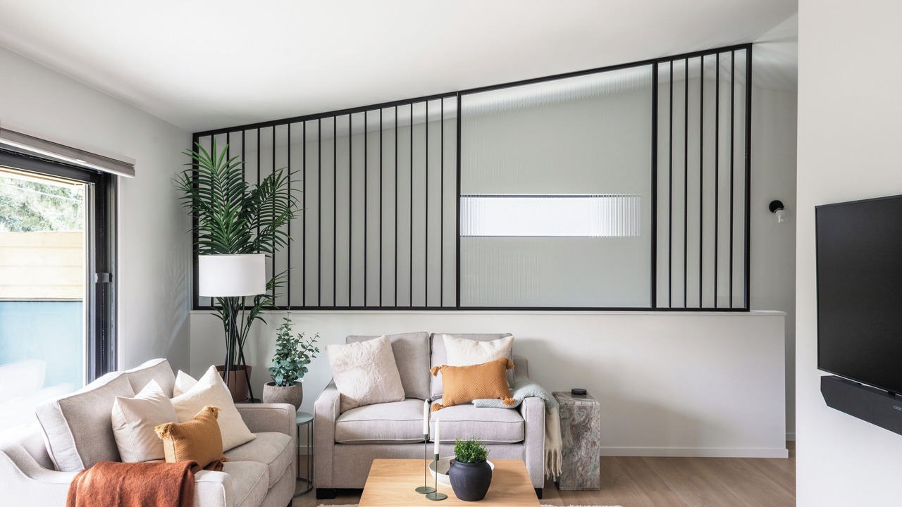 Photo of Livingroom in Whyte ave