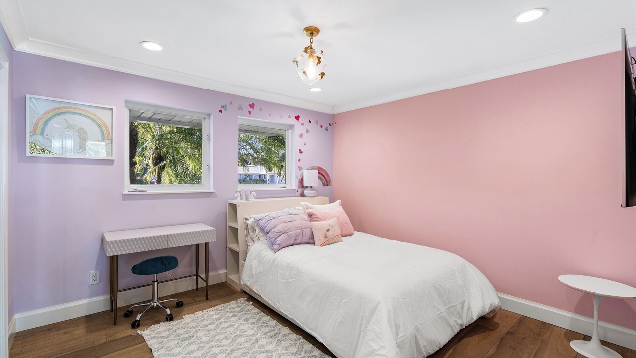 Photo of Bedroom in Juno Beach