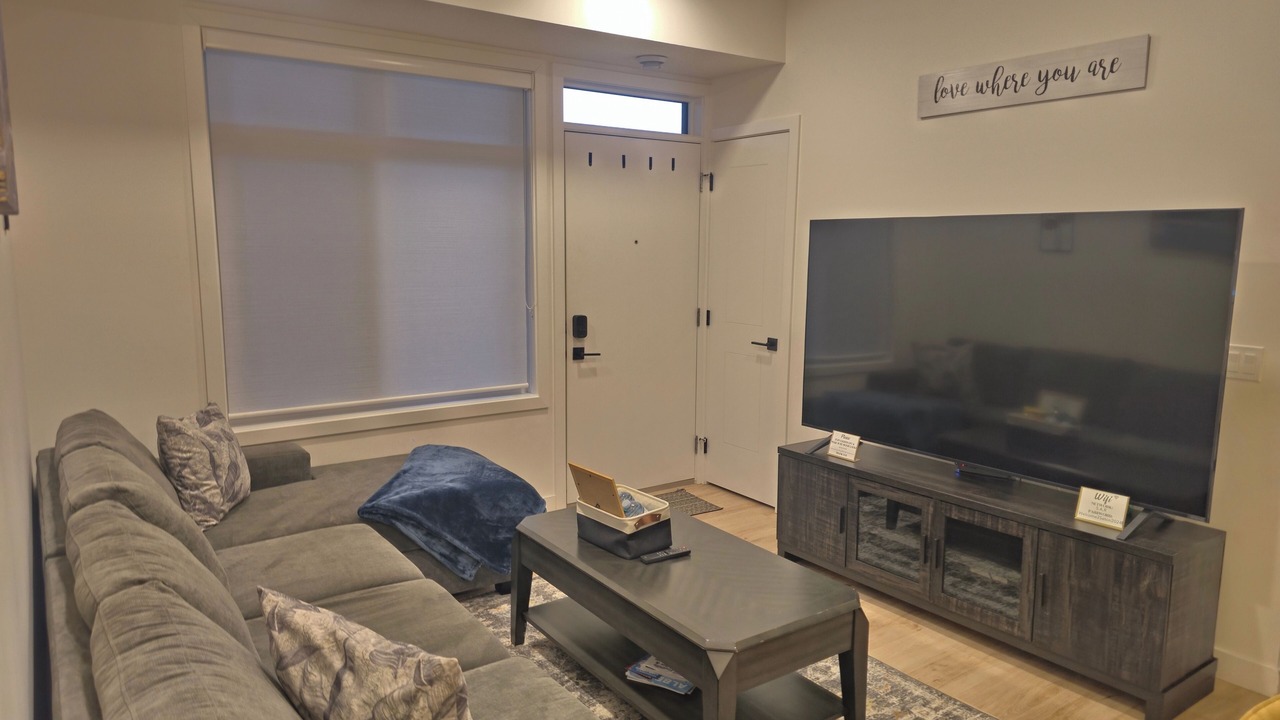 Photo of Livingroom in Southeast Calgary