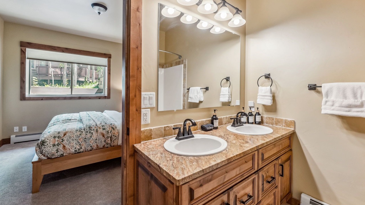 Photo of Bathroom in Wildernest