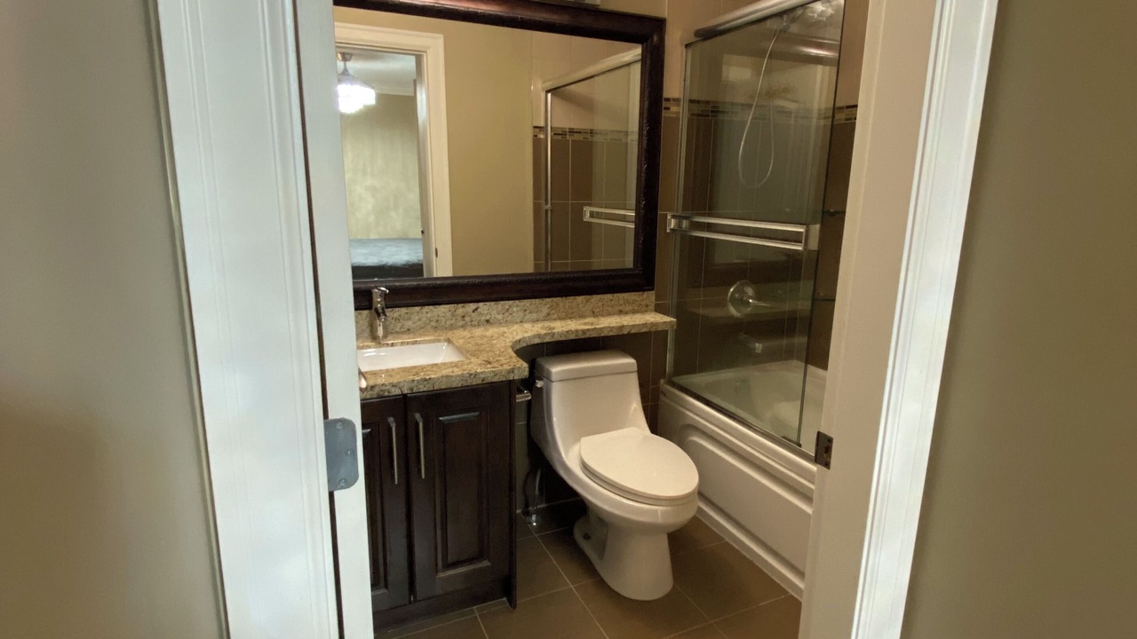 Photo of Bedroom in Queensborough