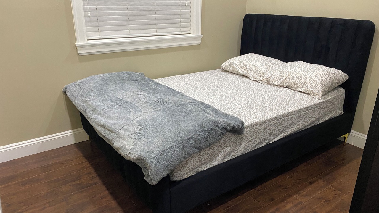 Photo of Bedroom in Queensborough