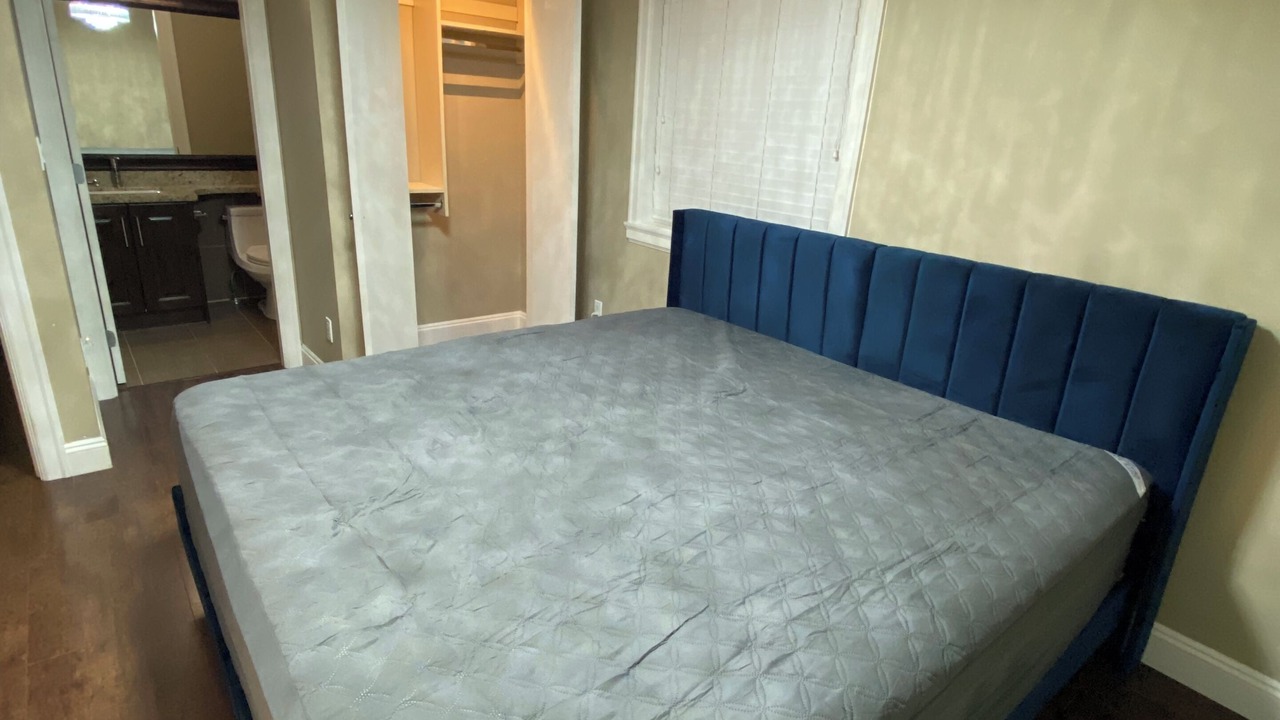 Photo of Bedroom in Queensborough