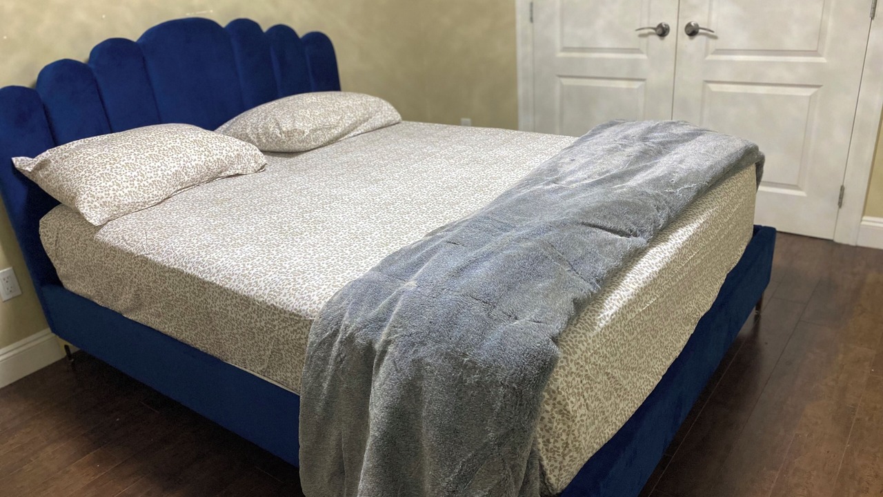 Photo of Bedroom in Queensborough
