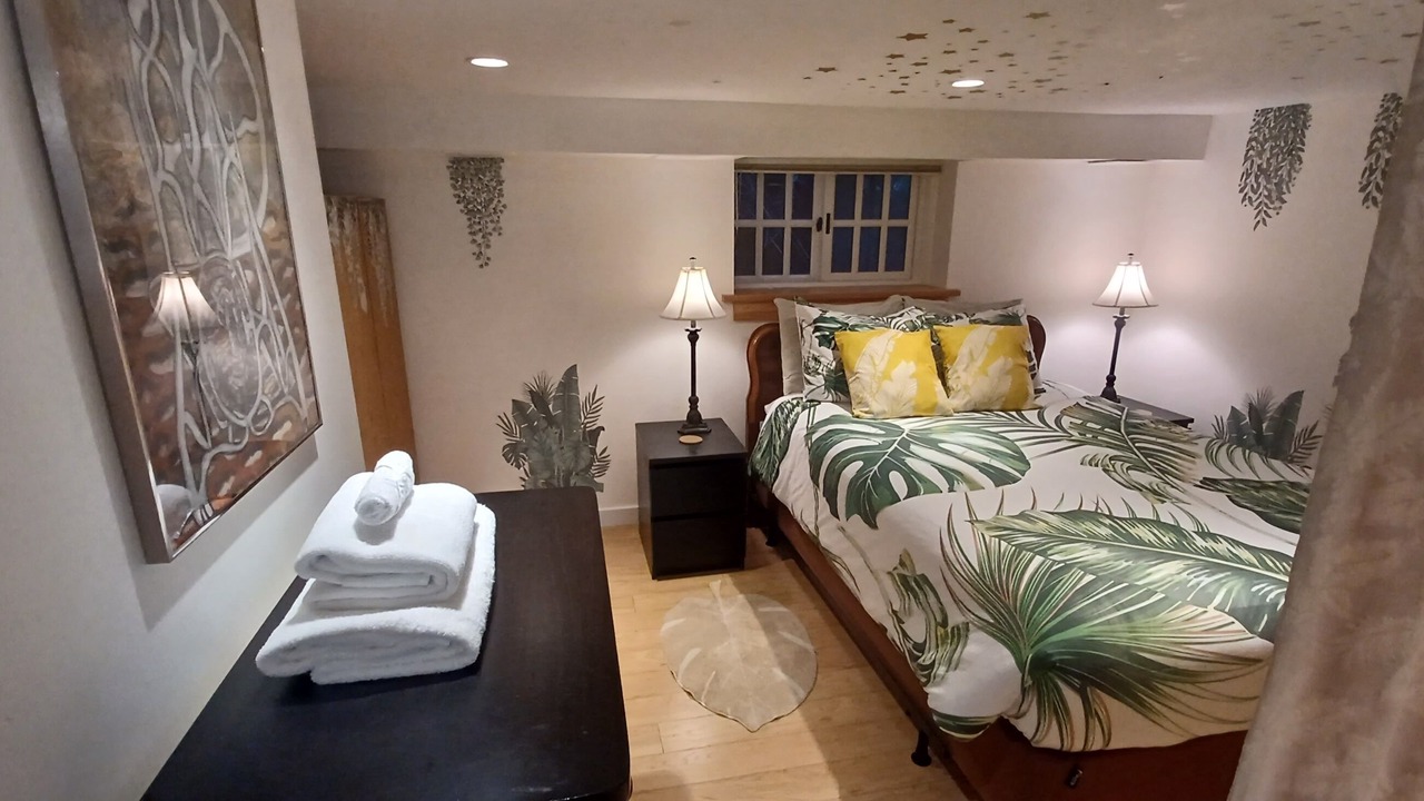 Photo of Bedroom in New Westminster