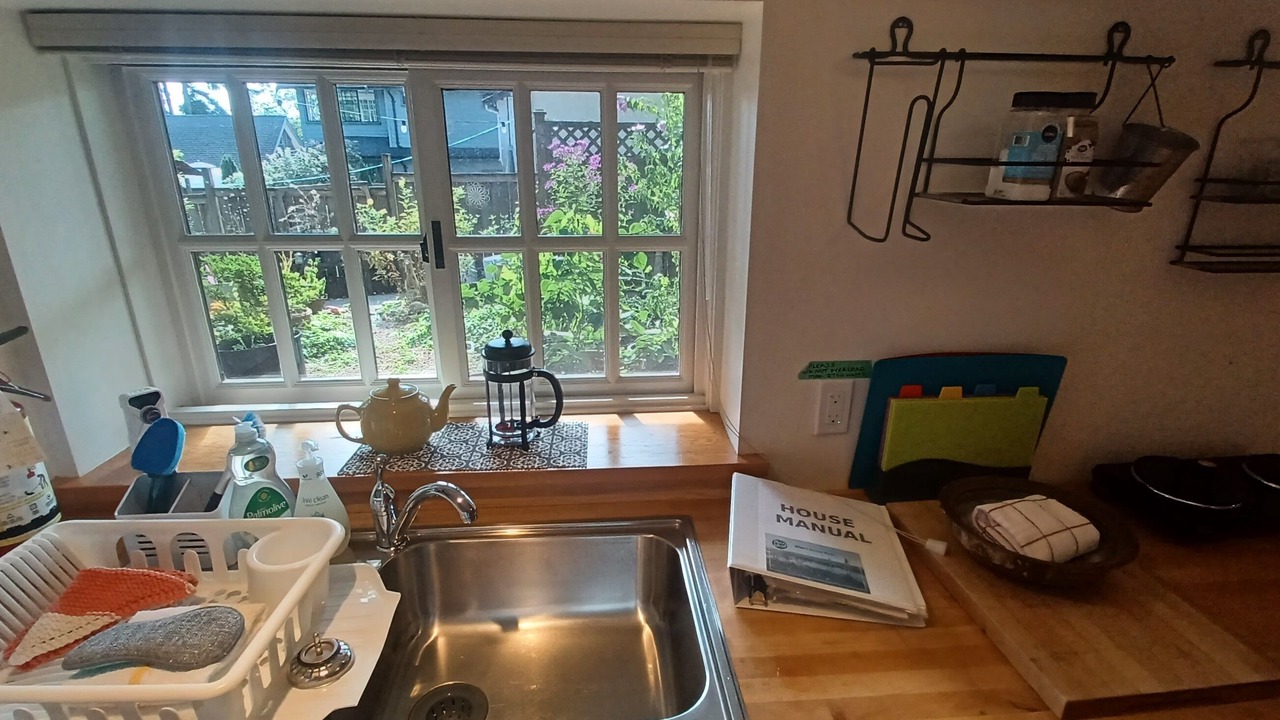 Photo of Kitchen in New Westminster