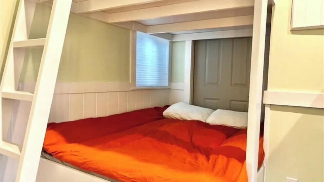 Photo of Bedroom in East Hill
