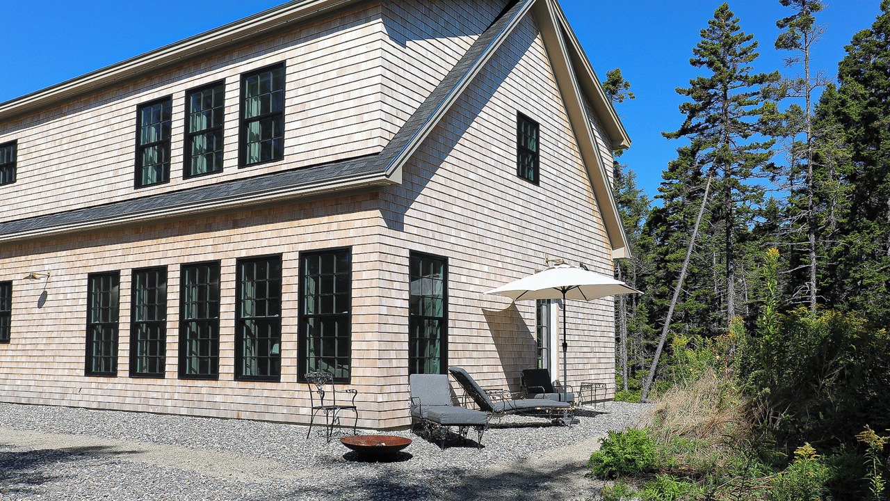 Photo of Outdoor in Bernard