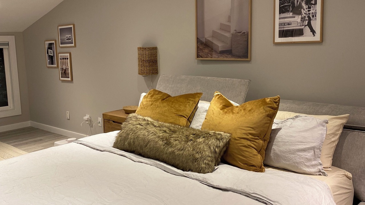 Photo of Bedroom in Grandview-Woodland