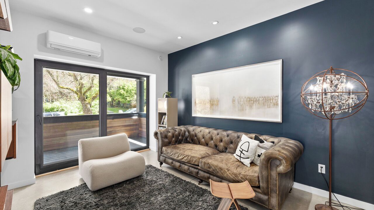 Photo of Livingroom in Grandview-Woodland
