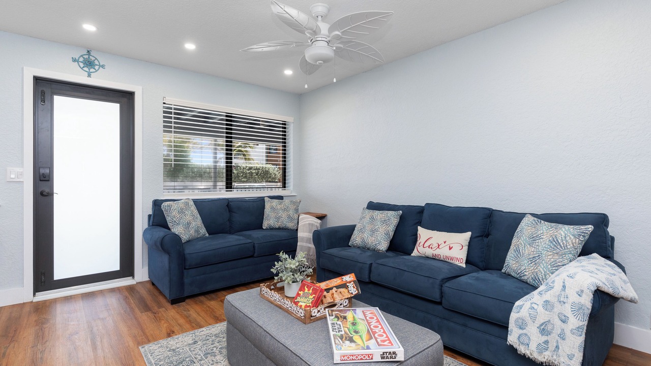 Photo of Livingroom in Hollywood