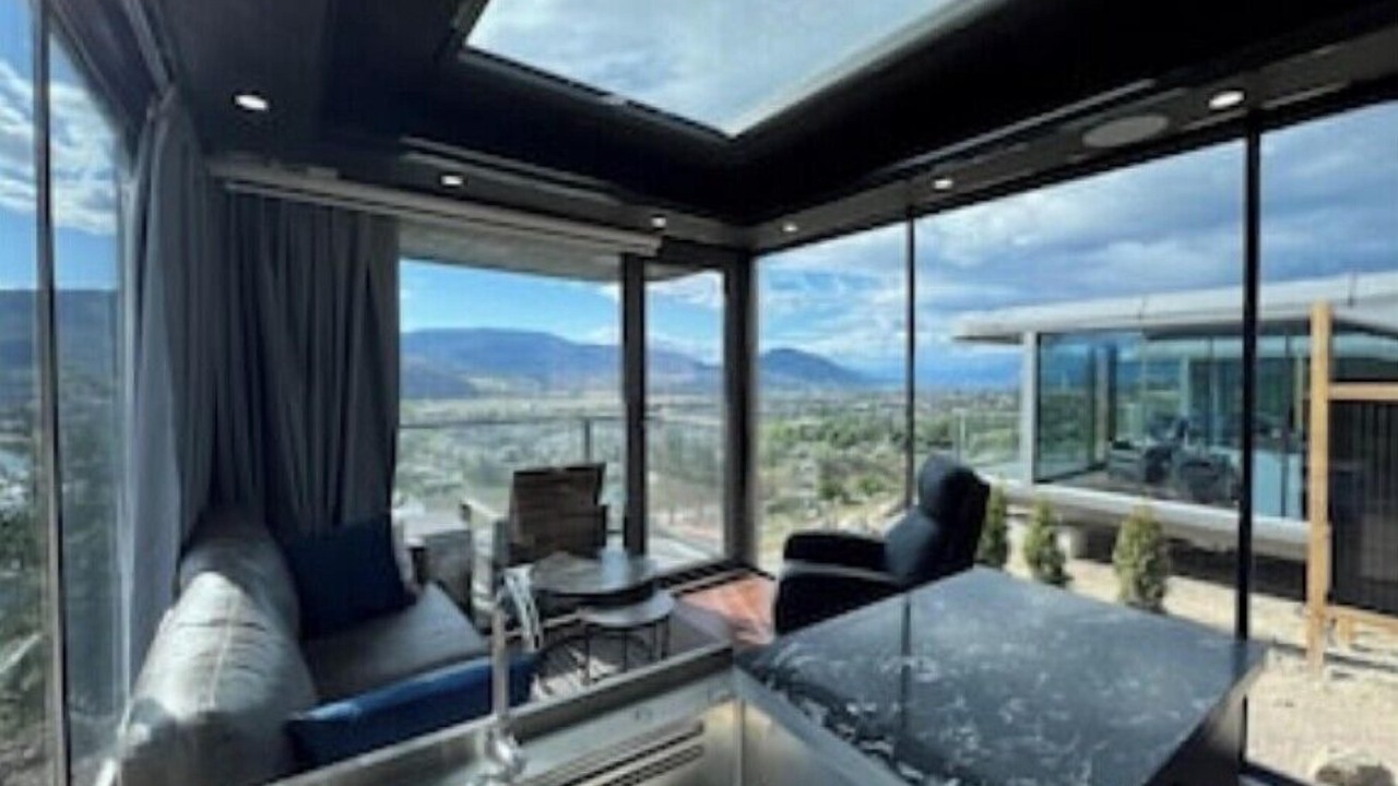 Photo of Livingroom in Okanagan-Similkameen