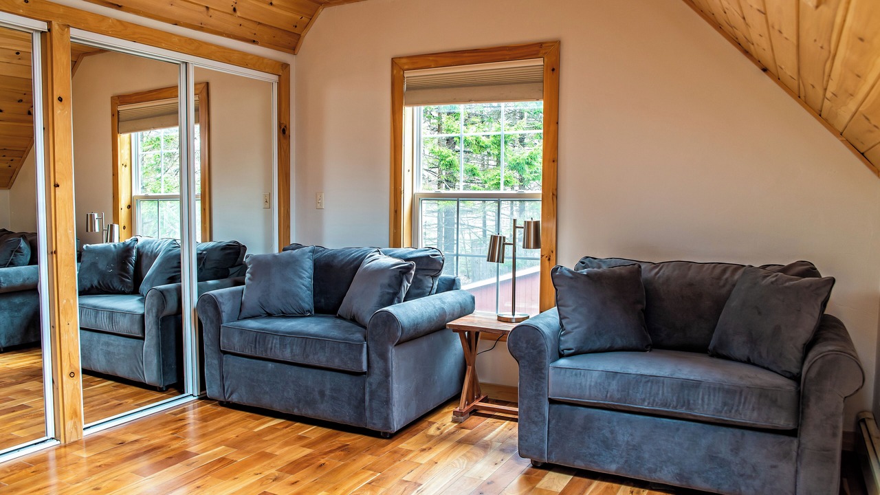 Photo of Livingroom in Warren