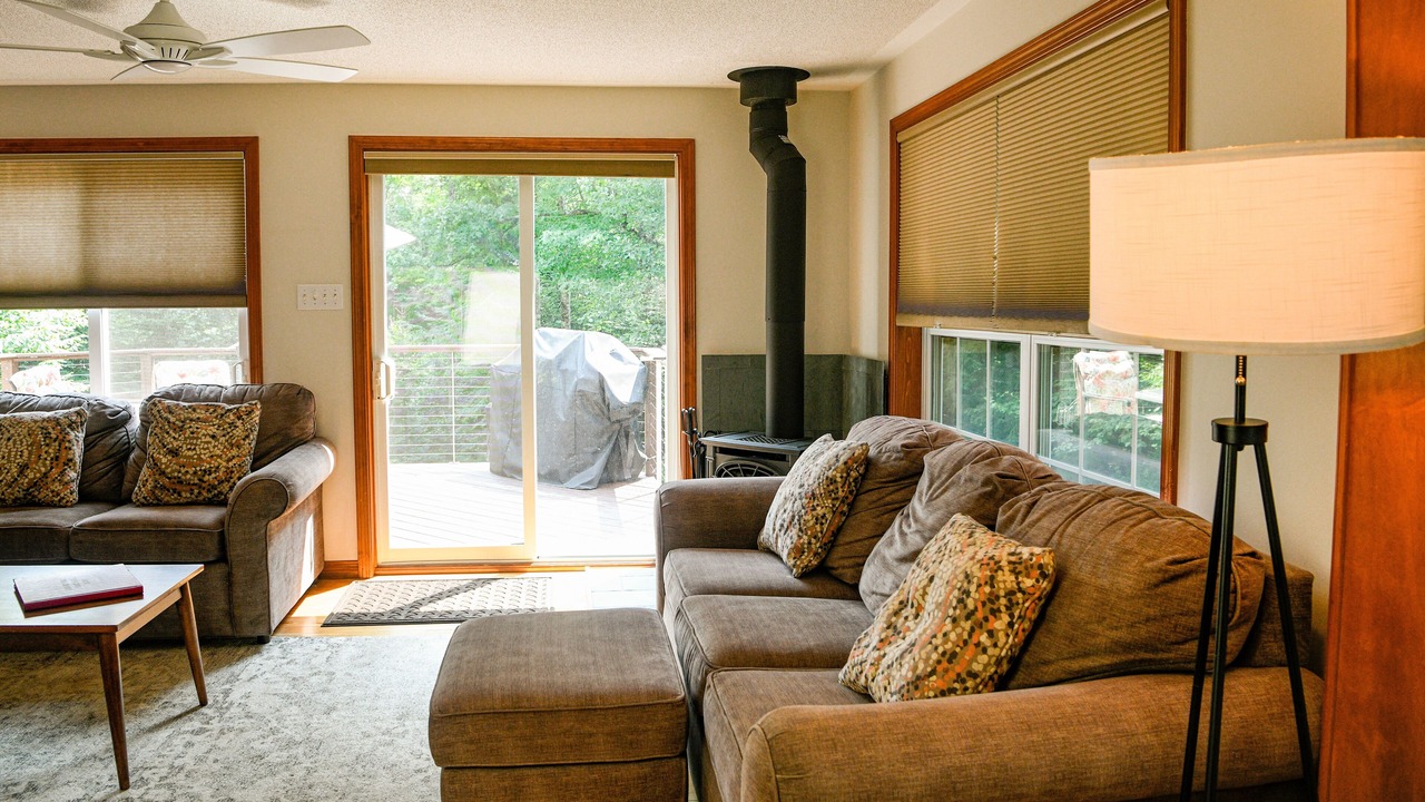 Photo of Livingroom in Warren