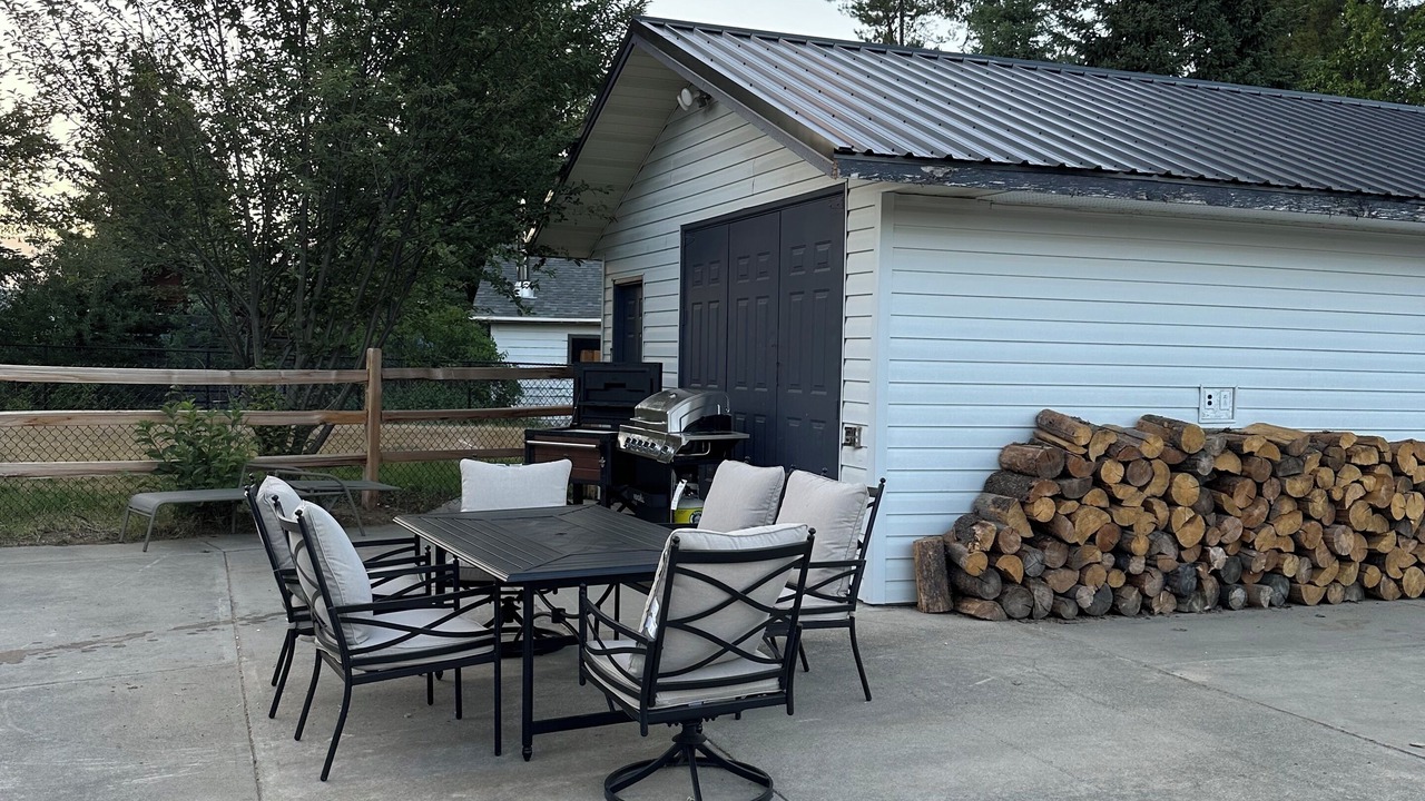 Photo of Outdoor in Valemount