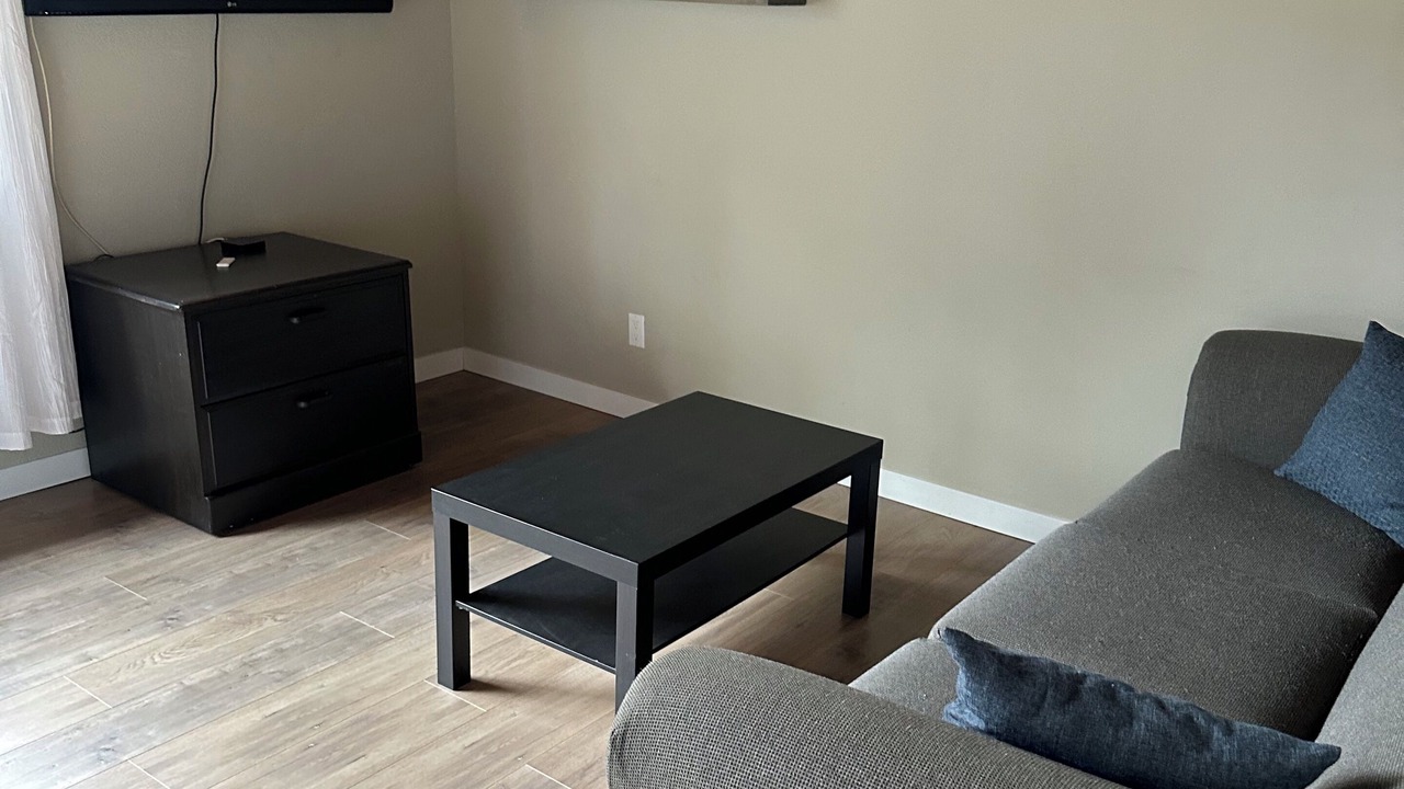 Photo of Livingroom in Valemount
