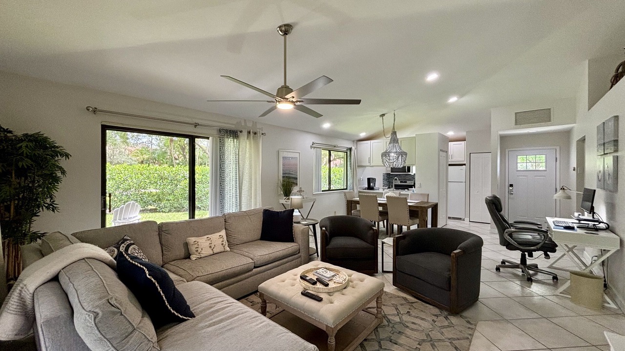Photo of Bedroom in Palm Beach Gardens