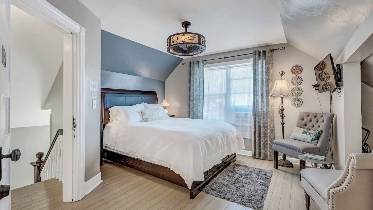 Photo of Bedroom in Glenwood Springs