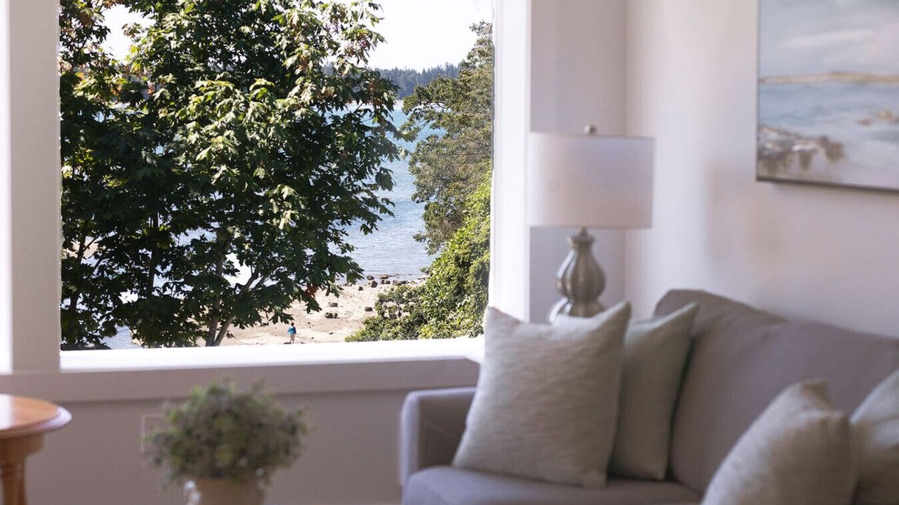 Photo of Livingroom in Regional District of Nanaimo