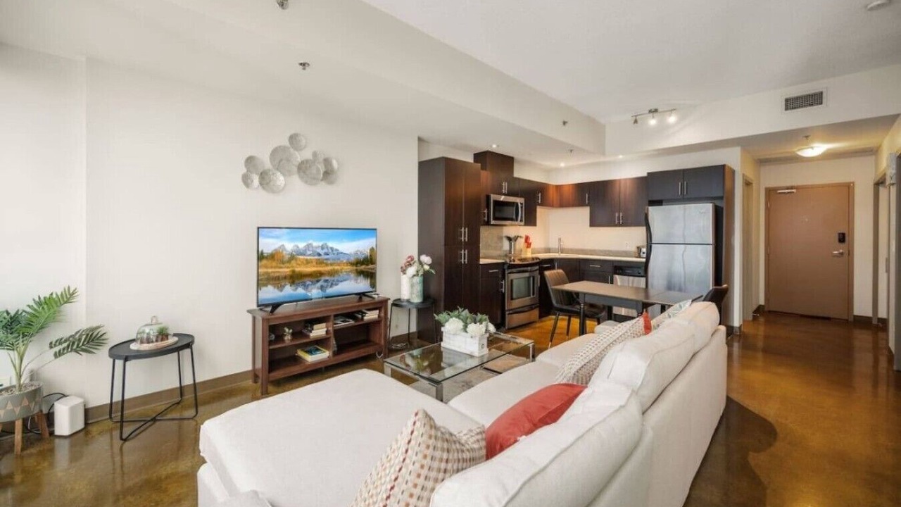 Photo of Livingroom in Beltline