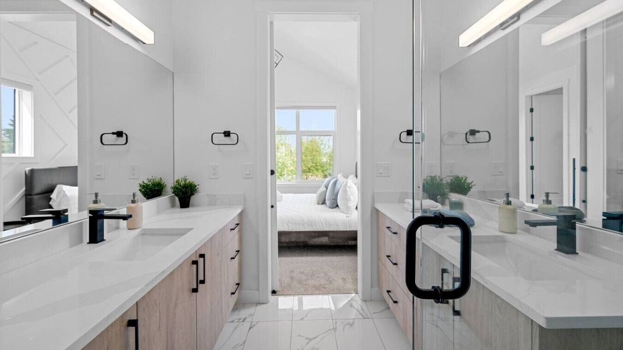 Photo of Bathroom in Southwest Calgary