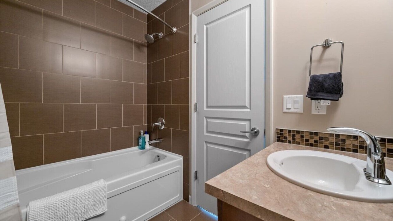 Photo of Bathroom in Victoria Park