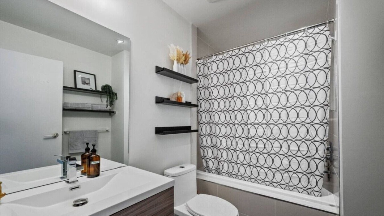 Photo of Bathroom in Connaught
