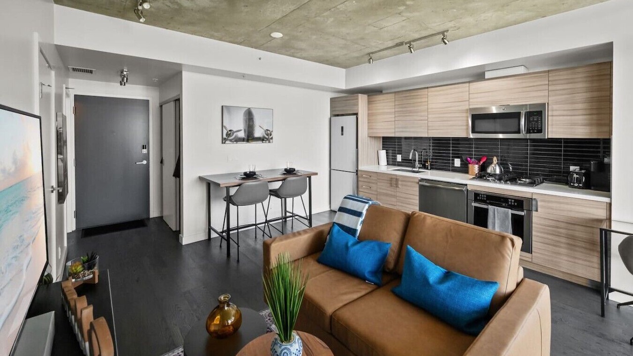 Photo of Livingroom in Connaught