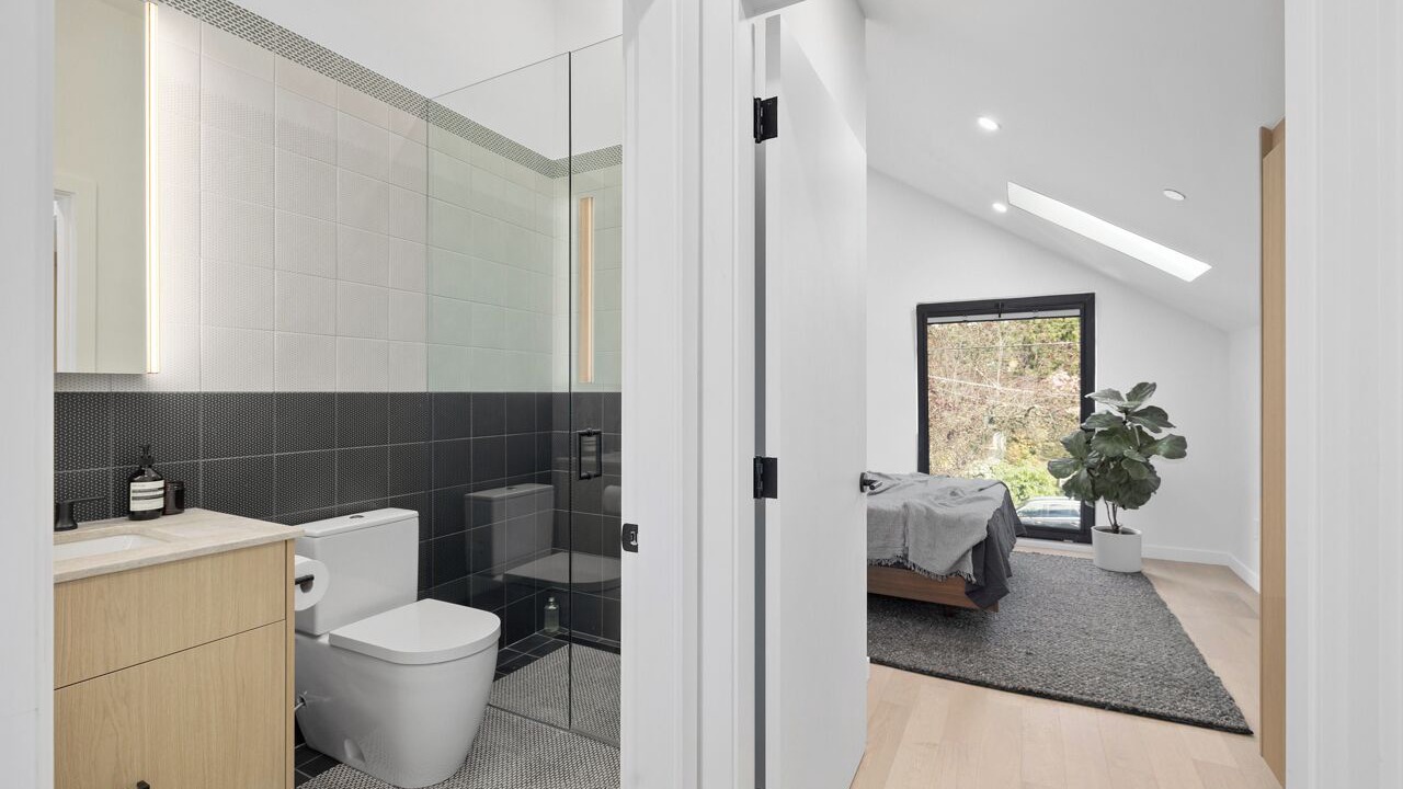 Photo of Bathroom in Grandview-Woodland
