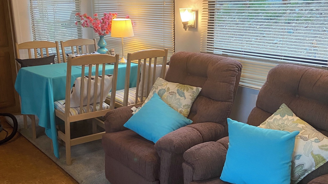 Photo of Livingroom in Scotch Creek