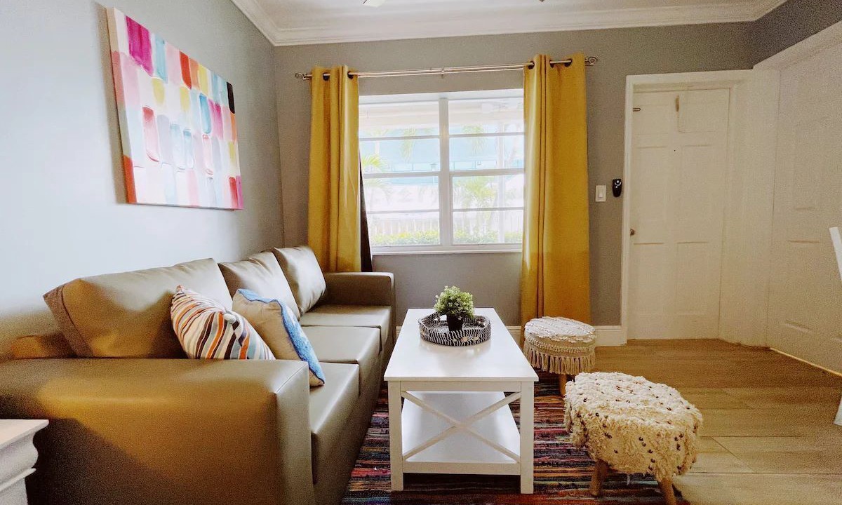 Photo of Livingroom in Pompano Beach