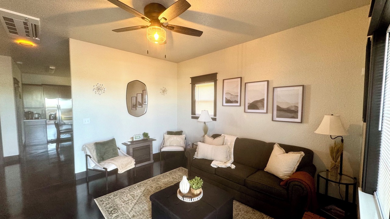 Photo of Livingroom in Hermosa