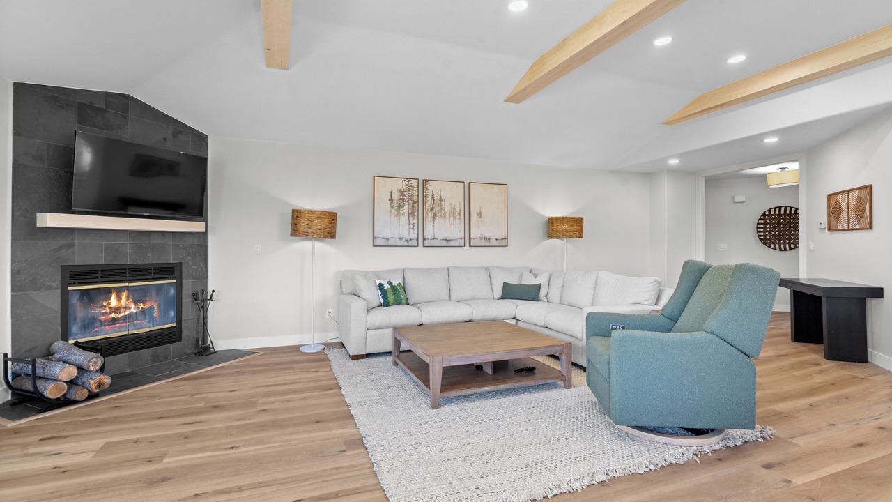 Photo of Livingroom in Estes Park