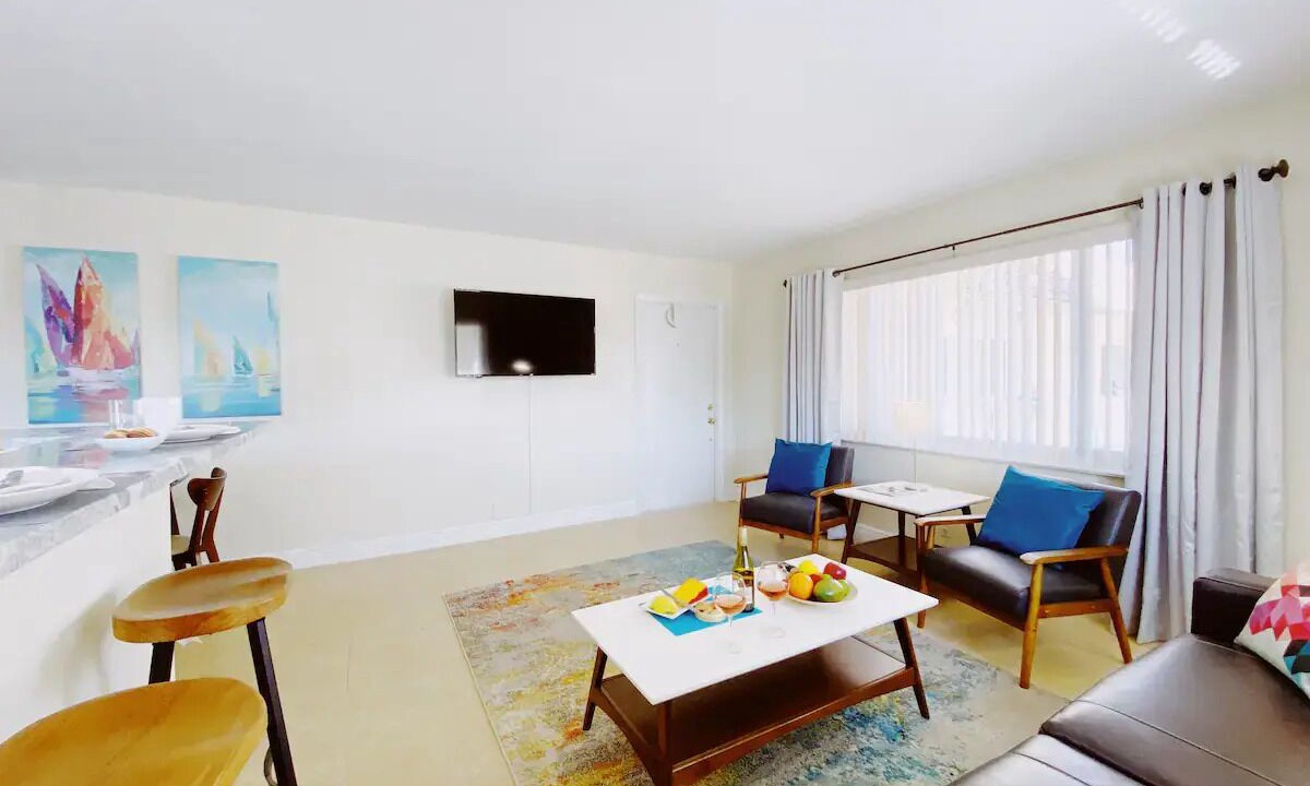 Photo of Livingroom in Lighthouse Point