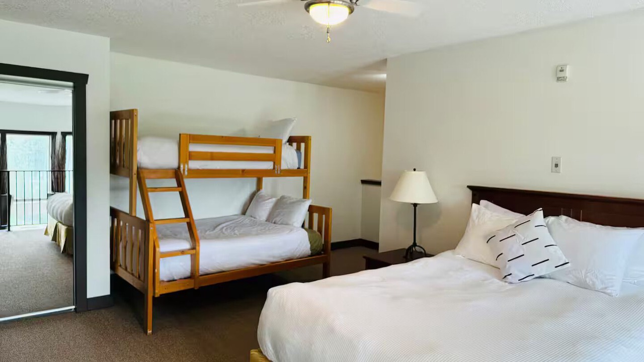 Photo of Bedroom in East Kootenay