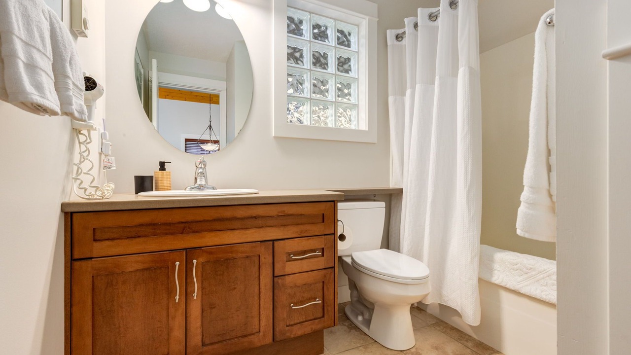 Photo of Bathroom in Regional District of Nanaimo