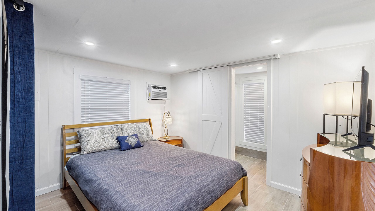 Photo of Bedroom in Pompano Beach