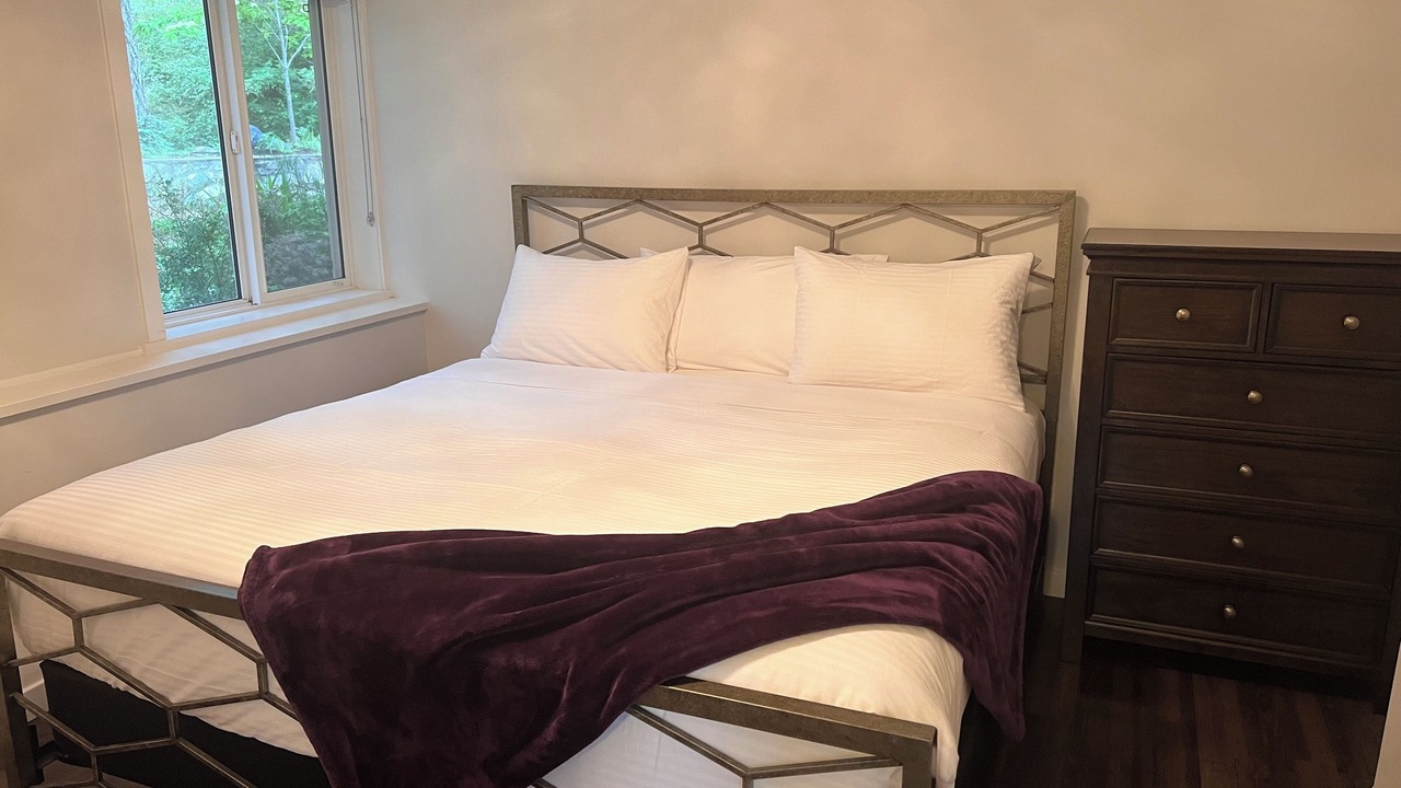 Photo of Bedroom in Juan de Fuca Electoral Area