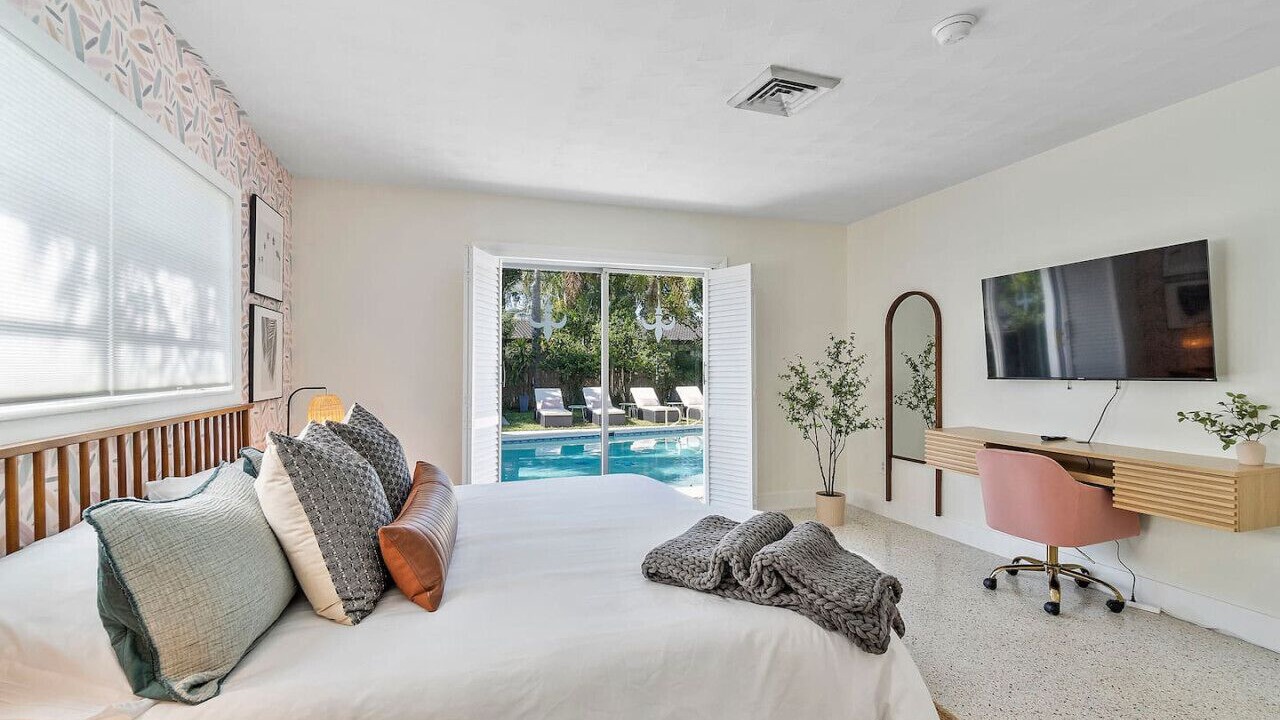 Photo of Bathroom in Coral Ridge Isles