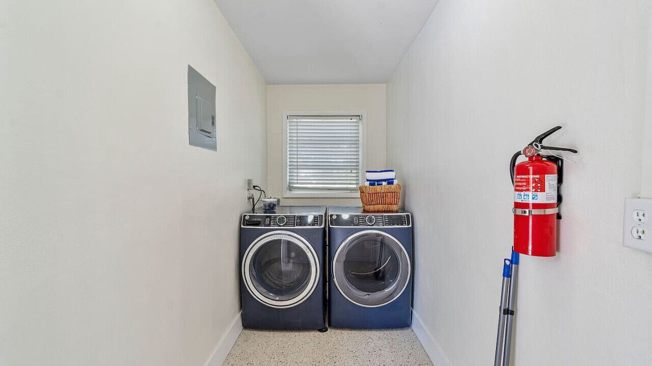 Photo of Others in Coral Ridge Isles