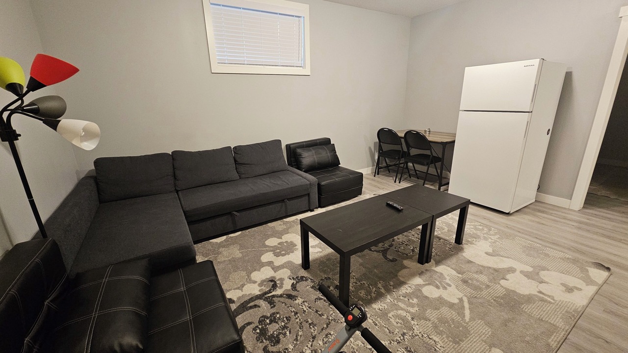 Photo of Livingroom in Airdrie