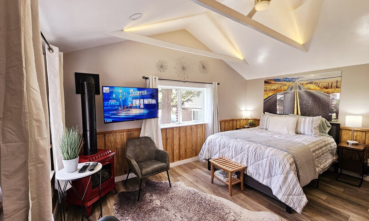 Photo of Bedroom in Glenwood Springs